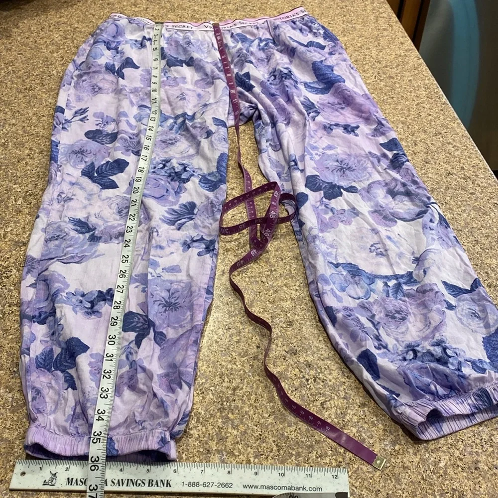 Victoria’s Secret Pajama Bottoms Pants Floral Lightweight Large
